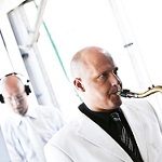 Saxy White